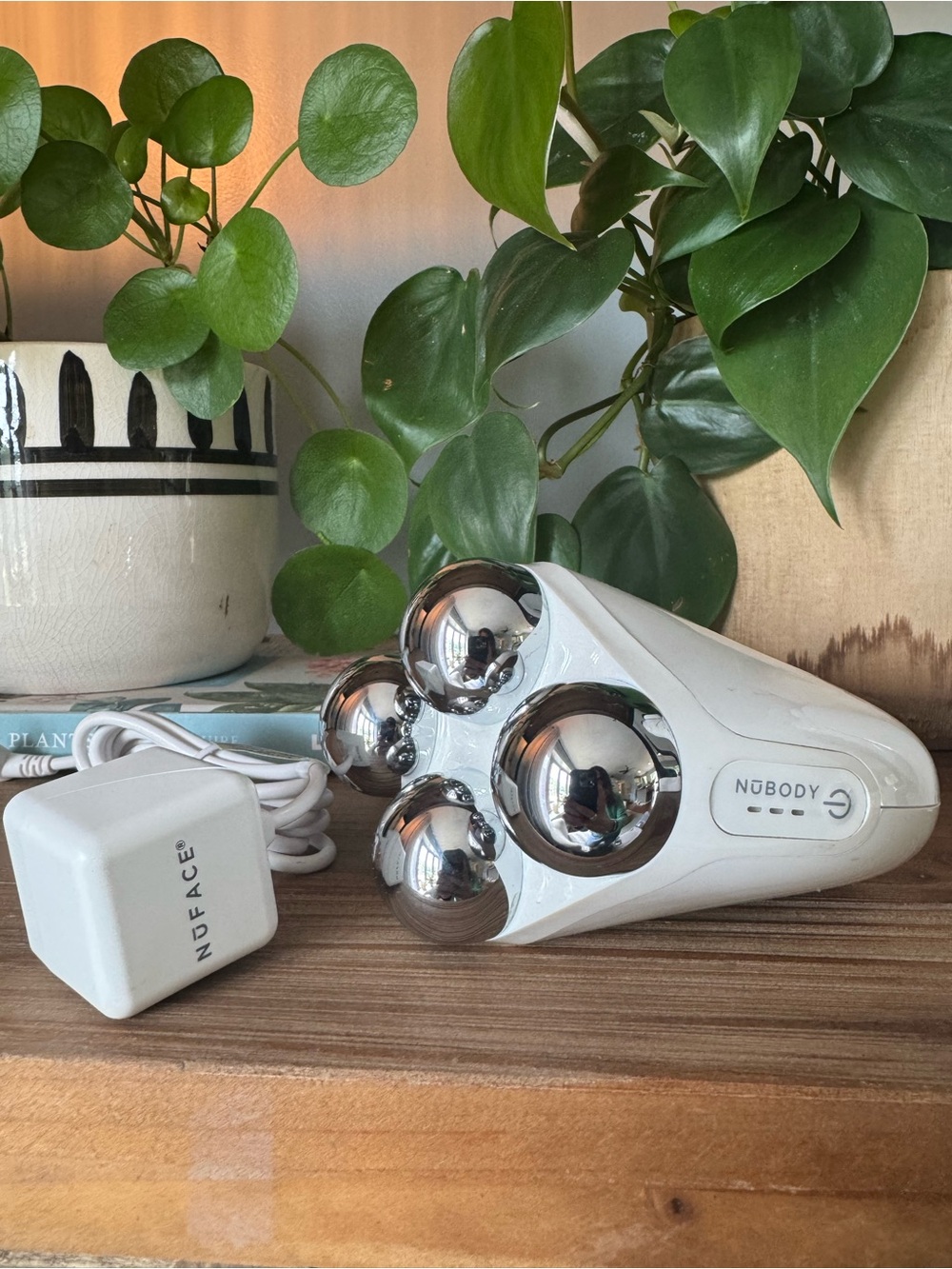 NuFace NuBody Sculpting Massager in White & Silver